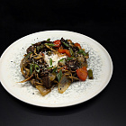 Говядина в устричном соусе .