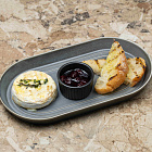 Запеченый французский камамбер