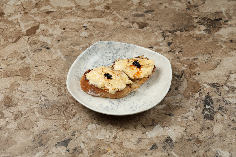 Брускетта с Угрем