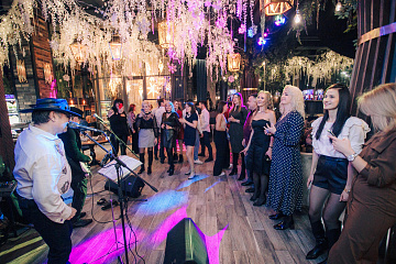 Корпоративы