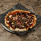 Пицца с Брискетом и халапенью